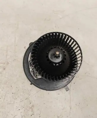 Skoda Octavia Mk3 (5E) Heater fan/blower 5Q0907521C 2300J21 117018