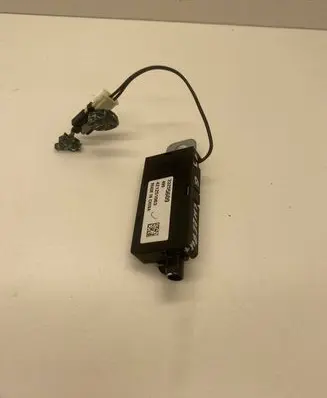 Chevrolet Malibu Aerial antenna amplifier 23255609 421251063