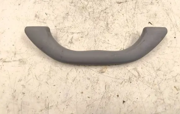 Audi A4 S4 B5 8D Front interior roof grab handle 8D0857607