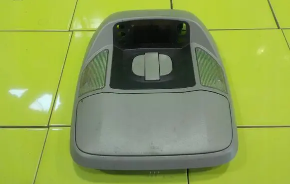 SsangYong Rodius Fog light part 8371021000