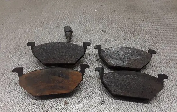 Audi A2 Brake pads (front) 