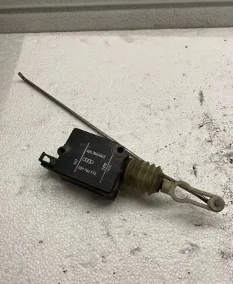 Audi A6 S6 C5 4B Central locking motor 4B9962115