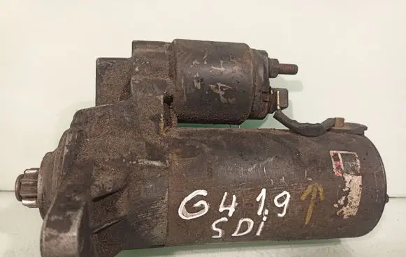 Volkswagen Golf IV Starter motor