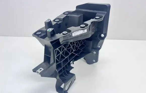 Mercedes-Benz GLE W167 Radiator support slam panel bracket A1676206601