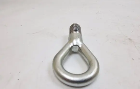Nissan Qashqai Towing hook eye 