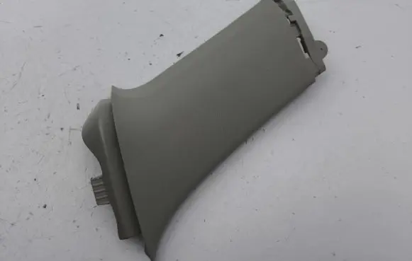 (C) pillar trim