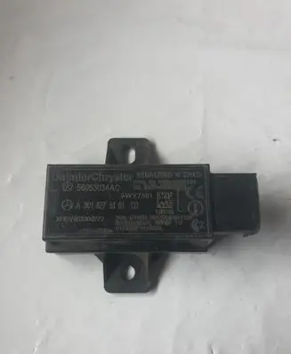 Mercedes-Benz CLS C219 Tire pressure control unit A0018275101 56053034AC