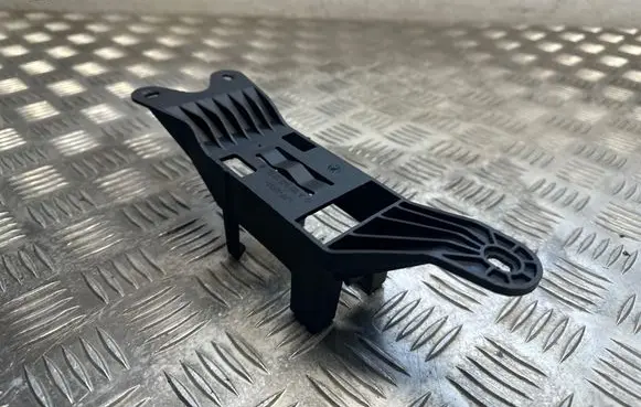 Mercedes-Benz GL X166 Battery bracket A1665450500