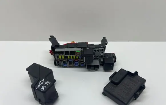 Volvo XC60 Fuse module 30659288