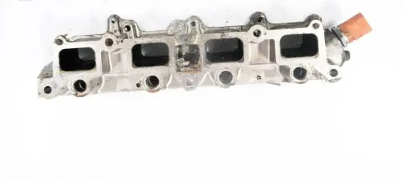 Seat Altea XL Fuel main line pipe