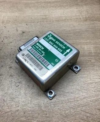 Audi A4 S4 B5 8D Airbag control unit/module 8A0959655 0285001085