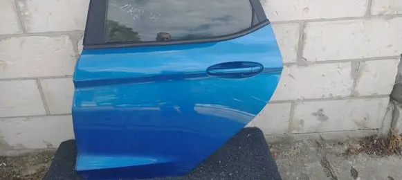 Ford Fiesta Rear door