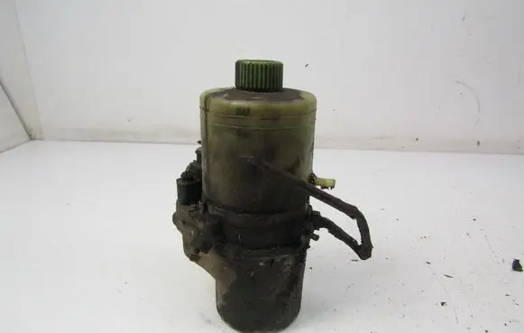 Skoda Fabia Mk1 (6Y) Power steering pump 