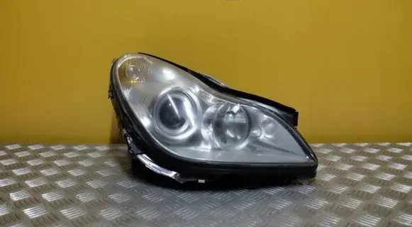 Mercedes-Benz CLS C219 Headlight/headlamp MERCEDESCLSC219 1428