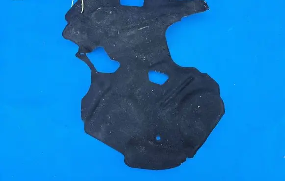 BMW 5 F10 F11 Heat shield in engine bay 8514331