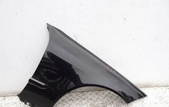 Mercedes-Benz CLC CL203 Fender qent52