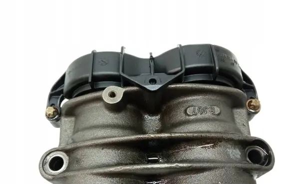 Mercedes-Benz C W205 Camshaft 100903202U