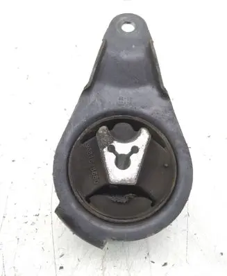 Citroen DS5 Engine mount bracket 9681648680