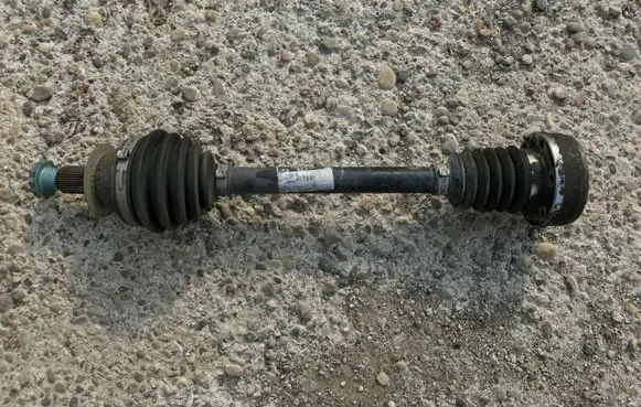 Volkswagen Polo V 6R Front driveshaft 6R0407761