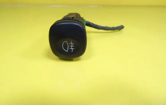Fog light switch
