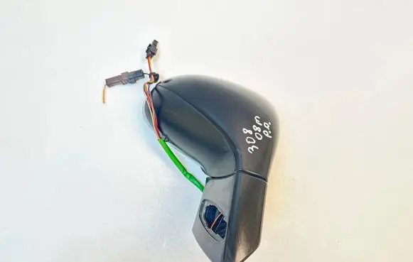 Front door electric wing mirror
