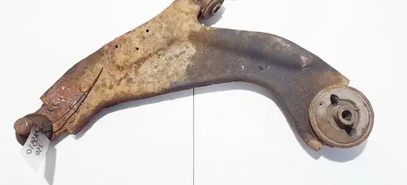 Ford Mondeo Mk III Front lower control arm/wishbone