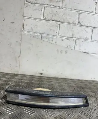 Front indicator light