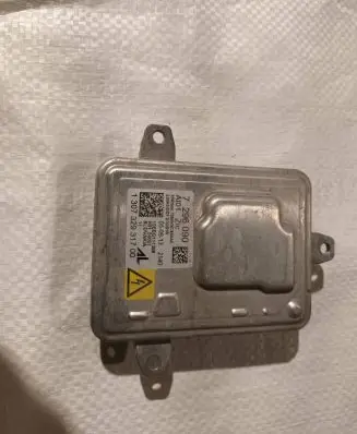 BMW 3 F30 F35 F31 Headlight ballast module Xenon 7296090
