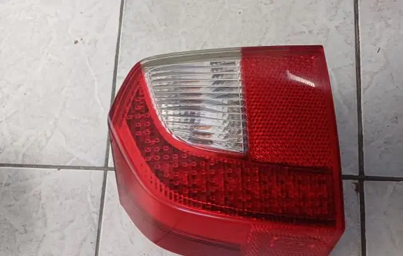 Volvo V70 Rear/tail lights