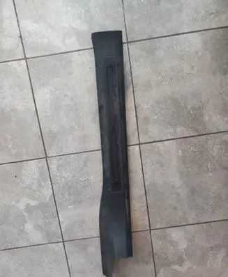 Tesla Model X Front sill trim cover 103598700E