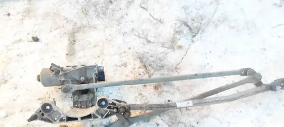 Front wiper linkage and motor