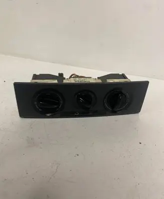 Skoda Fabia Mk1 (6Y) Climate control unit 6Y0820045C