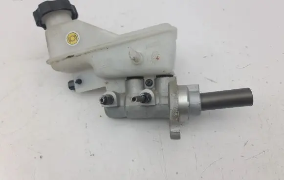 KIA Optima Master brake cylinder