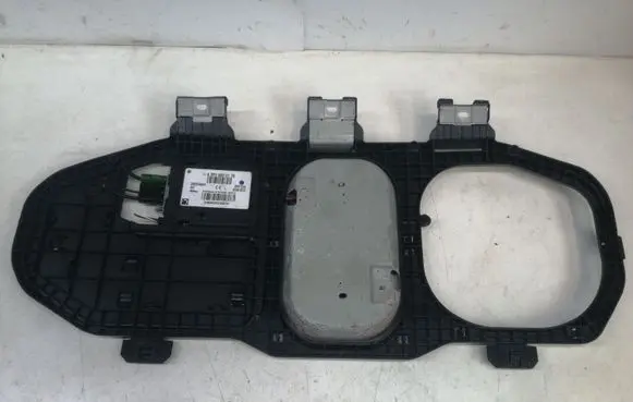 Mercedes-Benz ML W164 Aerial GPS antenna A2518202175