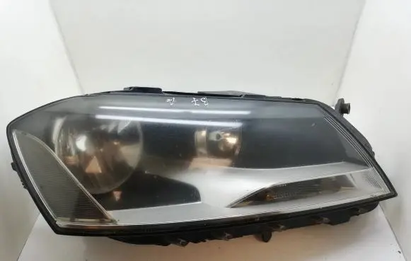 Volkswagen PASSAT B7 Headlight/headlamp 3AC941006RHD