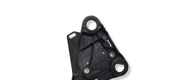 Volkswagen PASSAT B8 ABS pump bracket 5Q0614235G