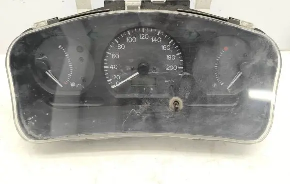 Mitsubishi Colt Speedometer (instrument cluster) MR233049 222220