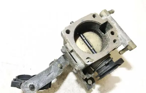 Alfa Romeo 156 Throttle valve