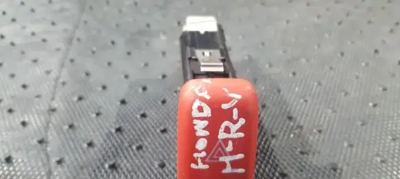 Honda HR-V Hazard light switch m17479