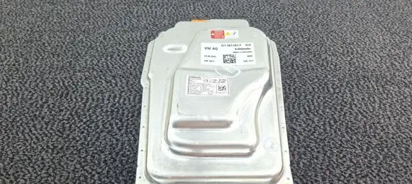 Porsche Taycan 9J1 Auxiliary heating control unit/module 9J1963507F