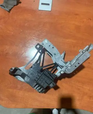 Mercedes-Benz E W213 Headlight/headlamp mounting bracket A2136206500