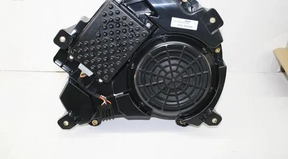 Porsche Cayenne (92A) Subwoofer speaker 