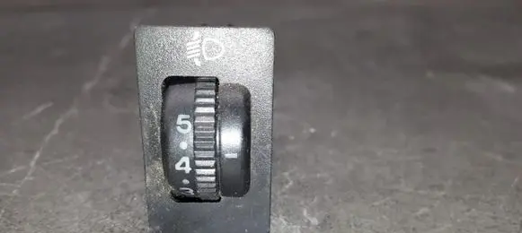 Toyota Corolla Verso E121 Light module LCM