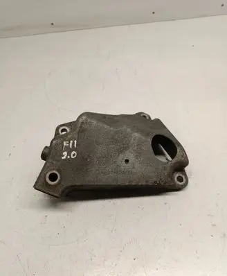 BMW 5 F10 F11 Engine mounting bracket 6781241