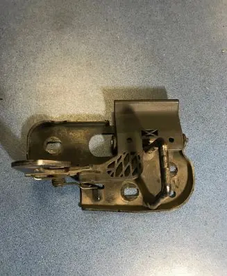 Volkswagen Golf Plus Engine bonnet/hood lock/latch loop/hook 1T0823480A