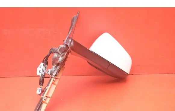 Tesla Model S Front door electric wing mirror 1041321-00-H