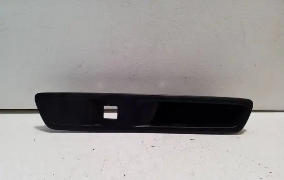 Peugeot Expert Front door window switch trim 9809180377