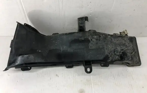 BMW 2 F22 F23 Intercooler air guide/duct channel 8073527