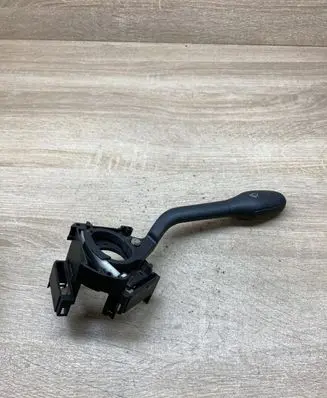 Volkswagen Golf III Wiper control stalk 1H6953503AA