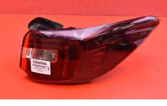 Opel Grandland X Rear/tail lights YP00098280